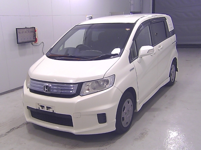 HONDA FREED 2012