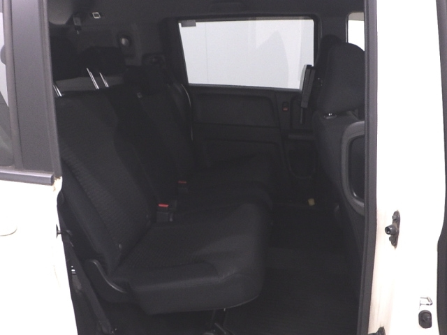 HONDA FREED 2012