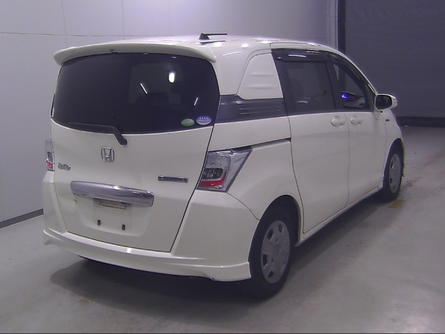 HONDA FREED 2012