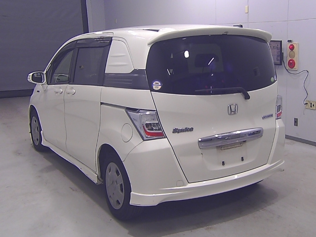 HONDA FREED 2012