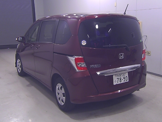 HONDA FREED 2015