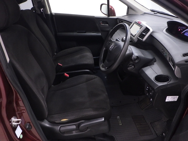 HONDA FREED 2015