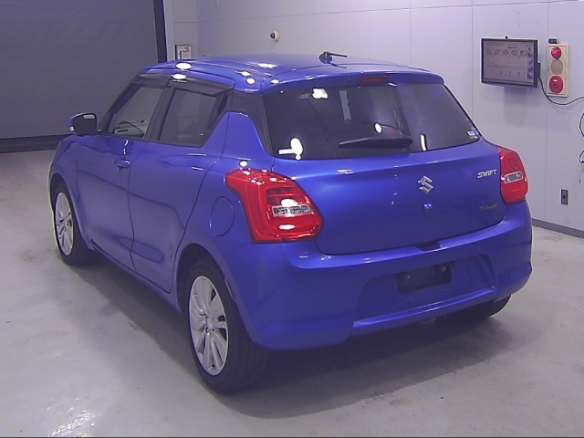SUZUKI SWIFT 2019