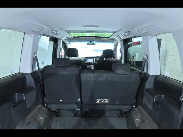 HONDA STEP WAGON 2010