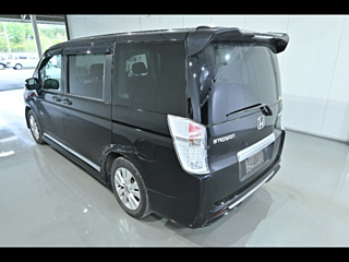 HONDA STEP WAGON 2010