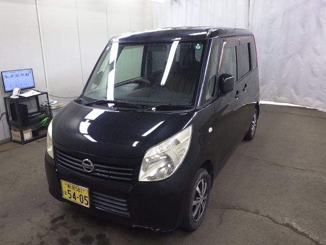 NISSAN ROOX 2009