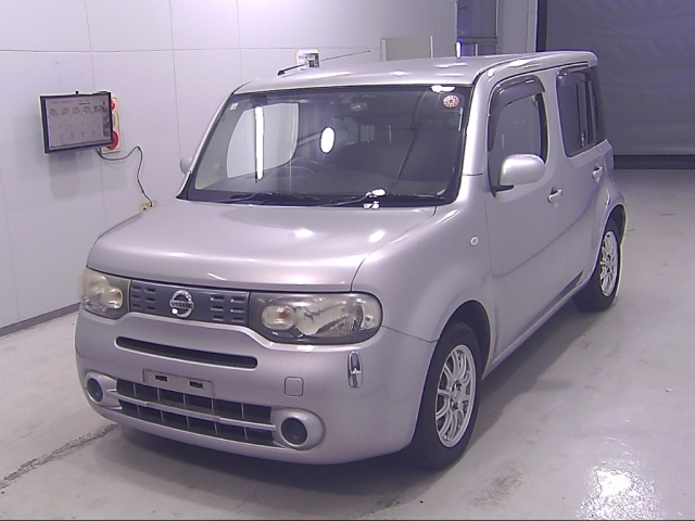 NISSAN CUBE 2012