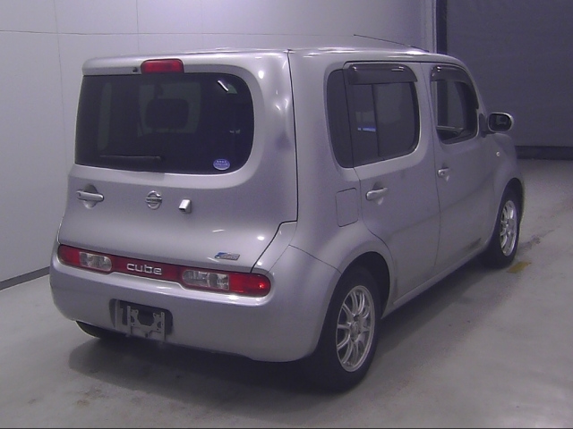 NISSAN CUBE 2012