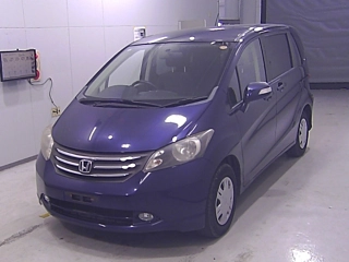 HONDA FREED 2010