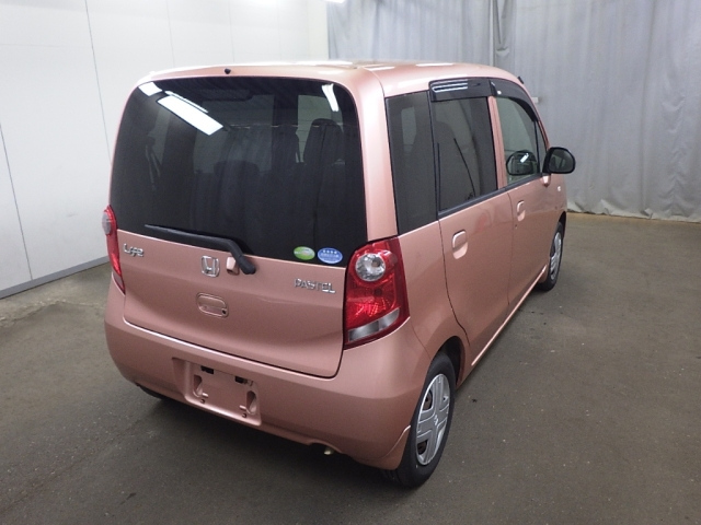 HONDA LIFE 2010