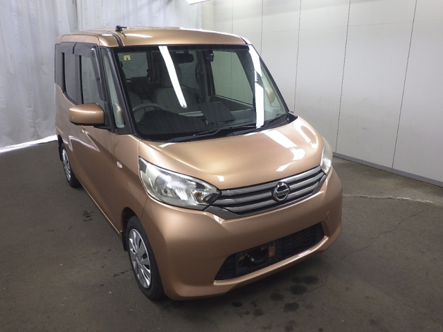 NISSAN DAYZ ROOX 2014