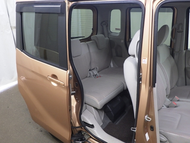 NISSAN DAYZ ROOX 2014