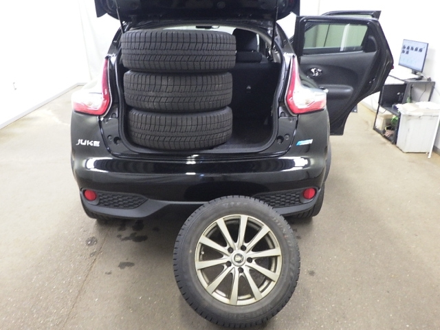 NISSAN JUKE 2016