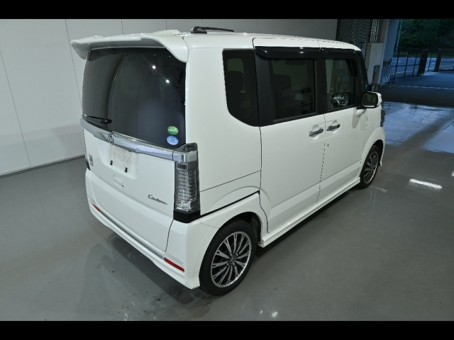 HONDA N BOX 2016