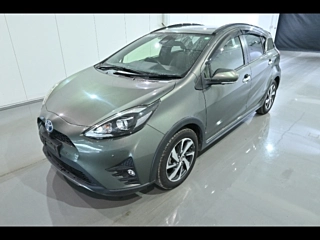 TOYOTA AQUA 2020