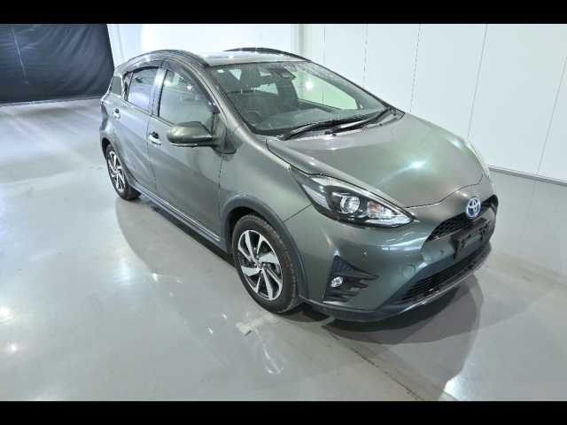 TOYOTA AQUA 2020