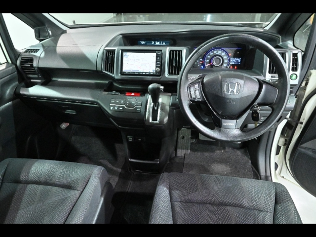 HONDA STEP WAGON 2010