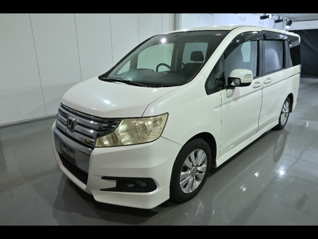 HONDA STEP WAGON 2010