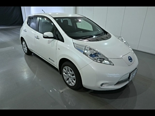 NISSAN LEAF 2013