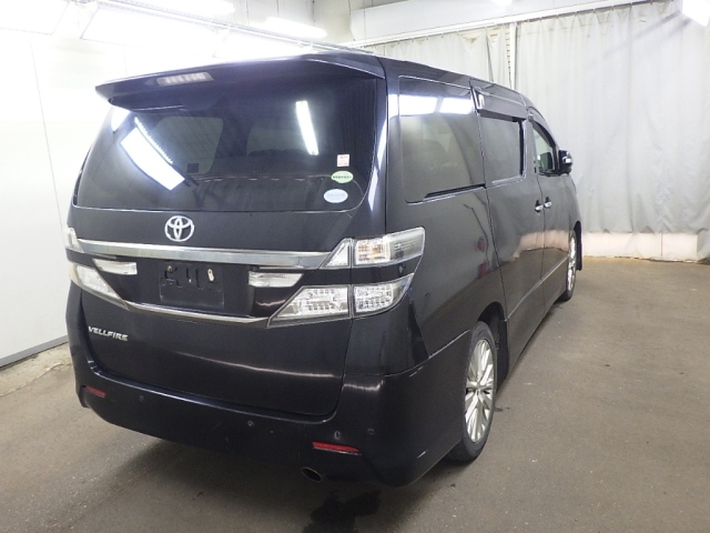 TOYOTA VELLFIRE 2012