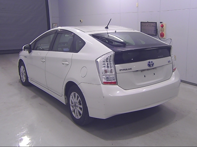 TOYOTA PRIUS 2010