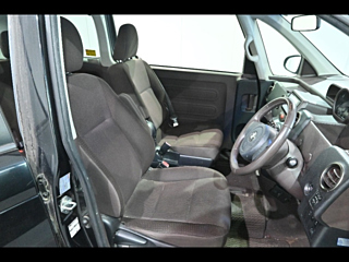 TOYOTA SPADE 2012