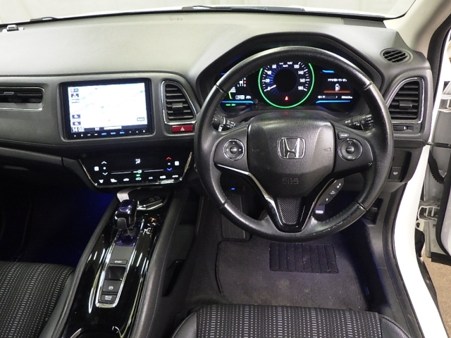HONDA VEZEL 2014