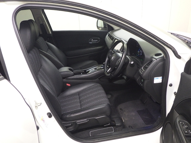 HONDA VEZEL 2014