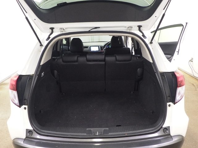 HONDA VEZEL 2014