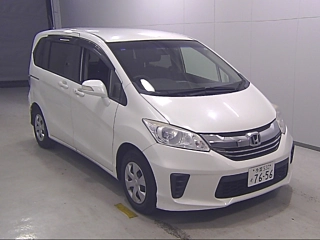 HONDA FREED 2015