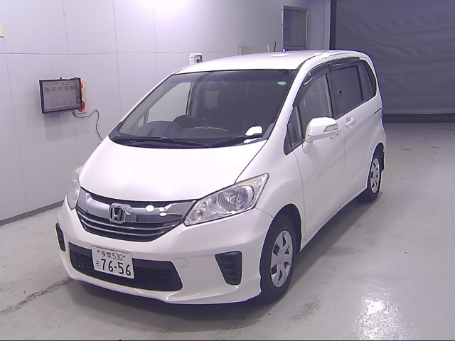 HONDA FREED 2015