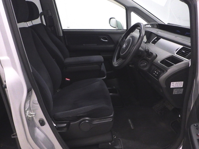 HONDA STEP WAGON 2009