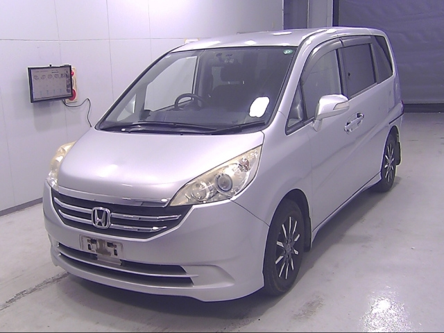 HONDA STEP WAGON 2009