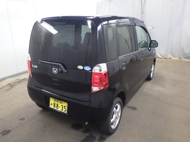 HONDA LIFE 2011