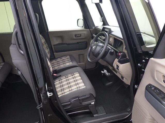HONDA N BOX 2025