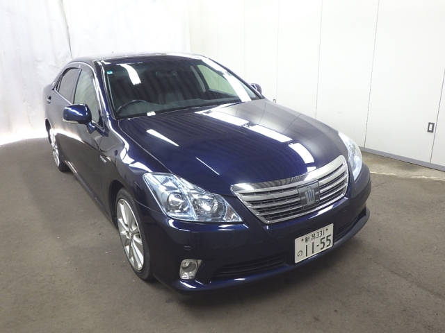 TOYOTA CROWN 2012