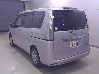 NISSAN SERENA 2015