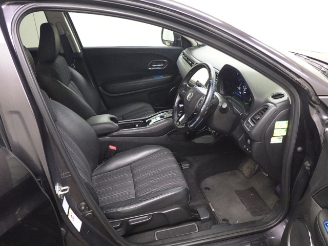 HONDA VEZEL 2014