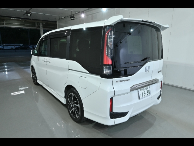 HONDA STEP WAGON 2021