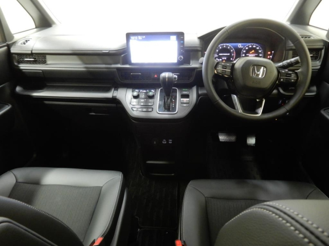 HONDA STEP WAGON 2025