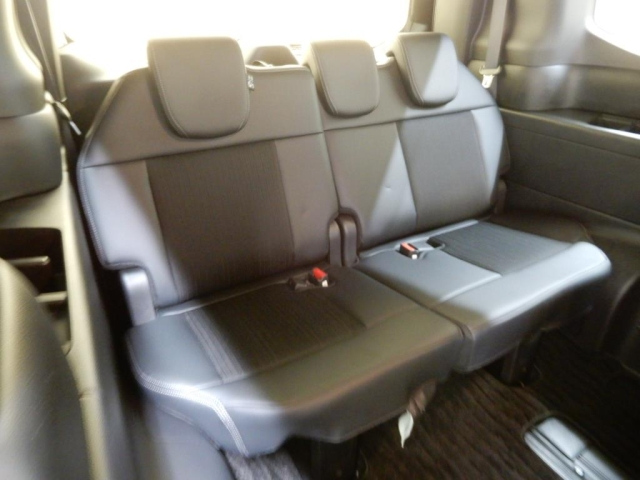 HONDA STEP WAGON 2025