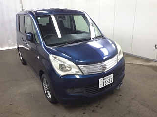SUZUKI SOLIO 2011