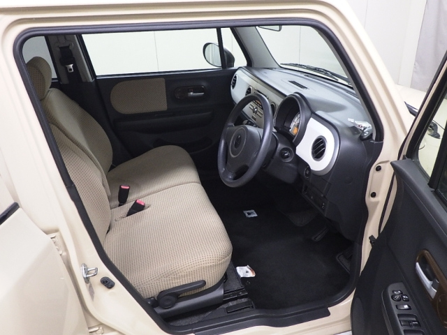 SUZUKI ALTO LAPIN 2011