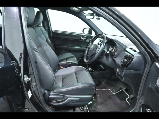 TOYOTA COROLLA FIELDER 2015