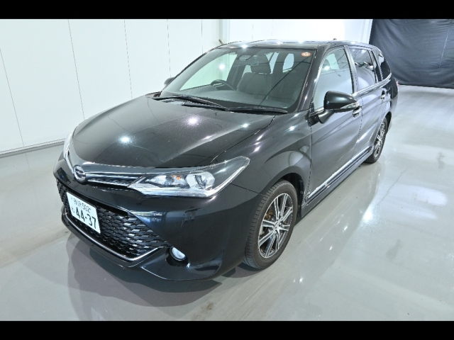 TOYOTA COROLLA FIELDER 2015