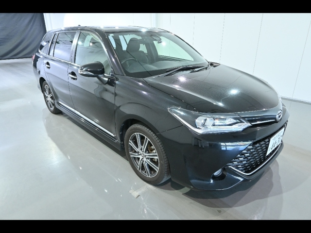 TOYOTA COROLLA FIELDER 2015
