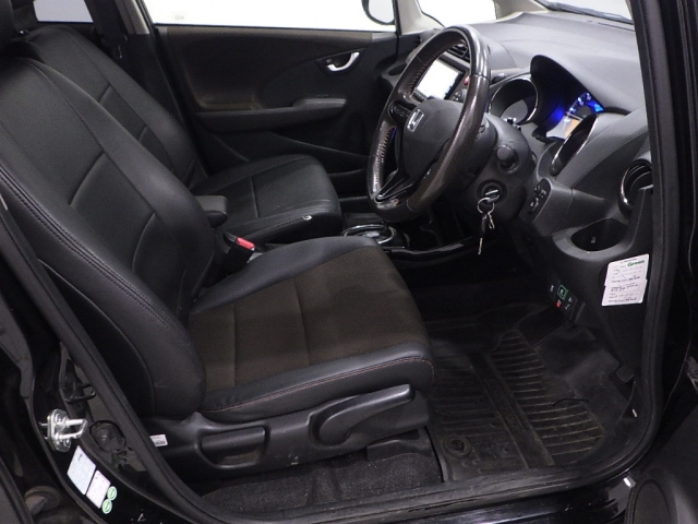 HONDA FIT SHUTTLE 2012