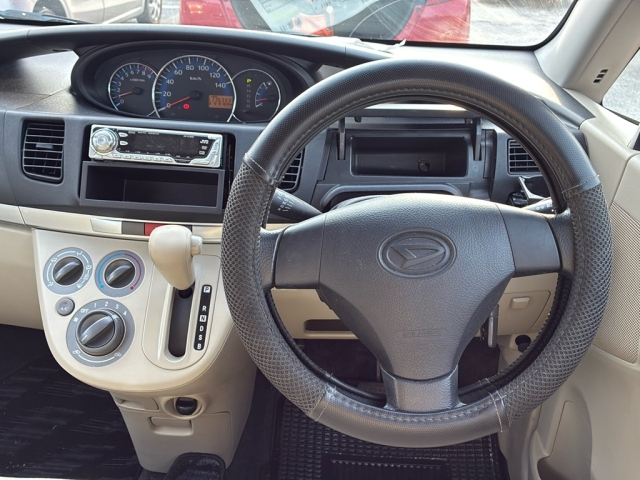 DAIHATSU MOVE 2009