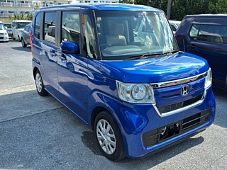 HONDA N BOX 2017