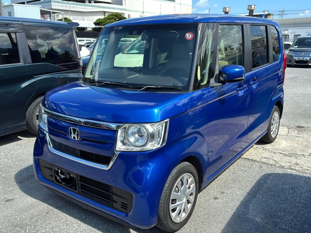 HONDA N BOX 2017